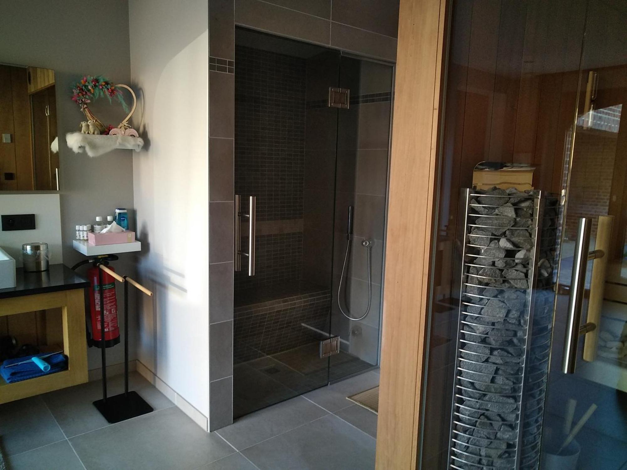 Vakantiewoning Mierzicht Met Prive Wellness Haspengouw Boekhout Экстерьер фото